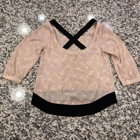 BCBG Generation colorful patterned 3/4 sleeve blouse - Picture 4 of 5